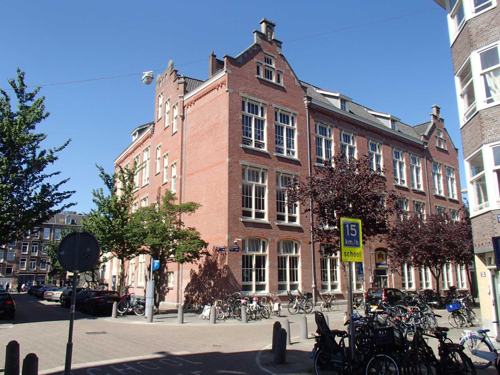 school zone amsterdam